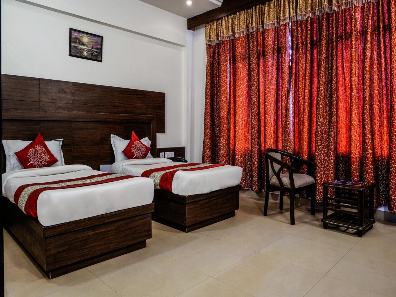 Madhu Resort Agra  Exterior photo
